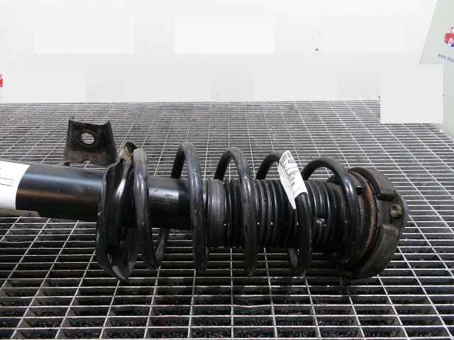 bontott VW PASSAT B6 Első Rugó