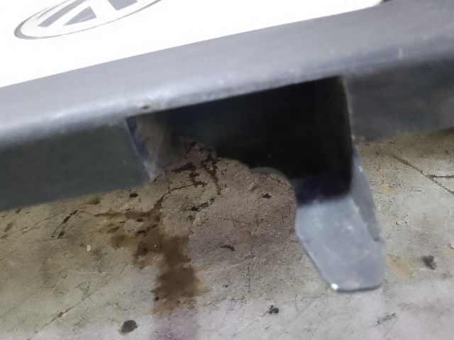 bontott VW PASSAT B6 Felső Motorburkolat