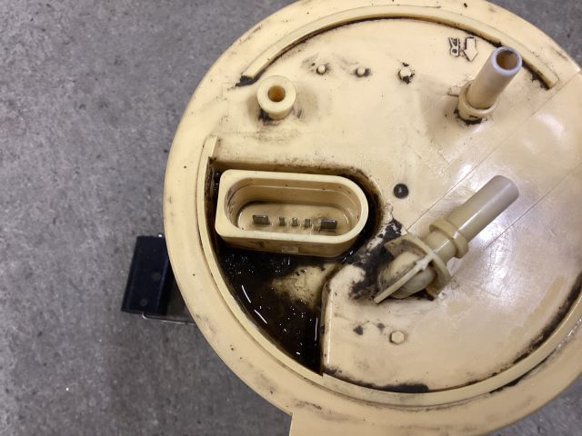 bontott VW PASSAT B6 Gázolajszűrő Ház