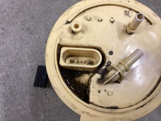 bontott VW PASSAT B6 Gázolajszűrő Ház