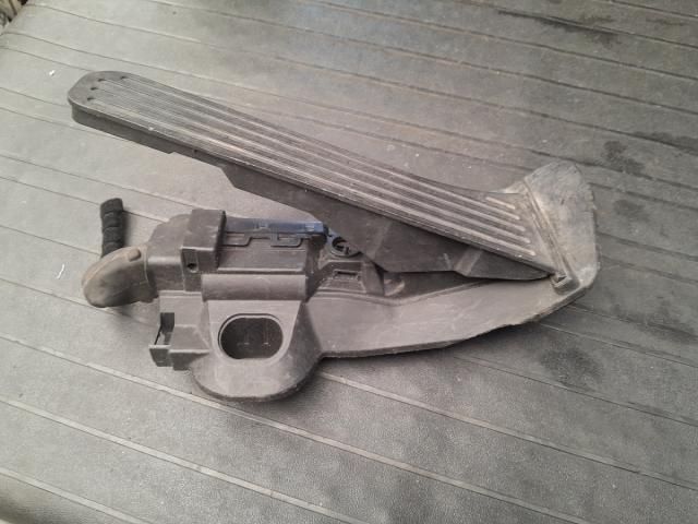 bontott VW PASSAT B6 Gázpedál (Elektromos)