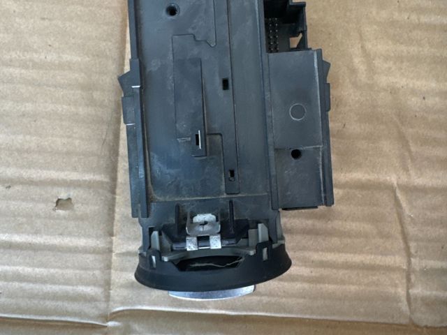 bontott VW PASSAT B6 Gyújtáskapcsoló Házzal