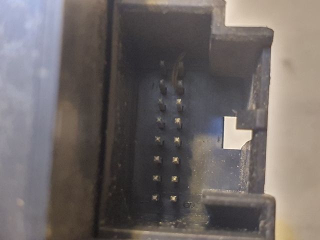 bontott VW PASSAT B6 Gyújtáskapcsoló Házzal