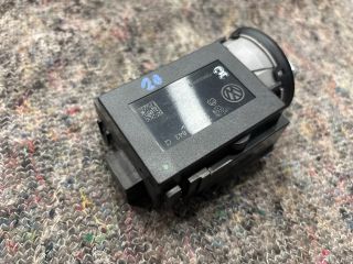 bontott VW PASSAT B6 Gyújtáskapcsoló Házzal