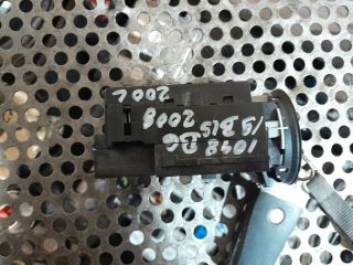 bontott VW PASSAT B6 Gyújtáskapcsoló