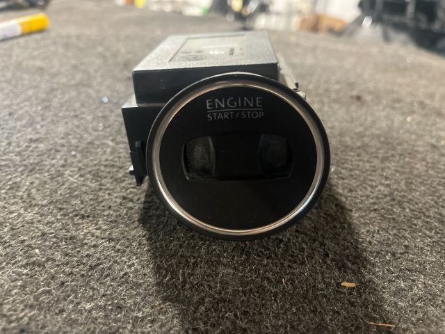 bontott VW PASSAT B6 Gyújtáskapcsoló