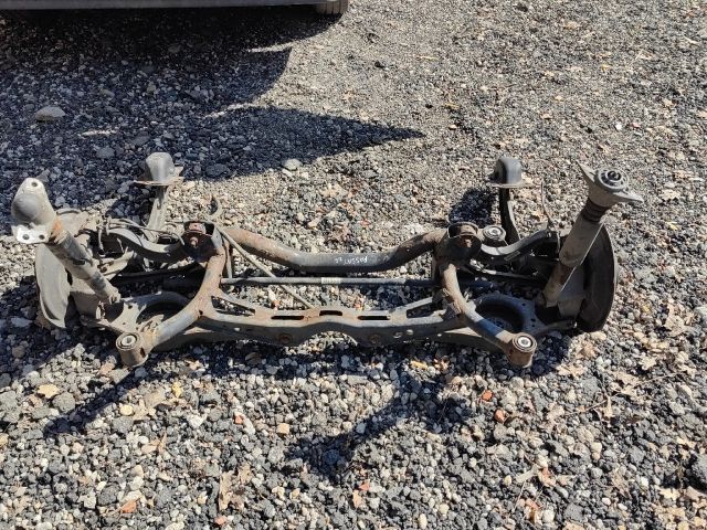 bontott VW PASSAT B6 Hátsó Híd (Tárcsafékes)