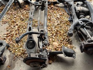 bontott VW PASSAT B6 Hátsó Híd (Tárcsafékes)