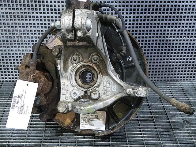 bontott VW PASSAT B6 Jobb első Csonkállvány