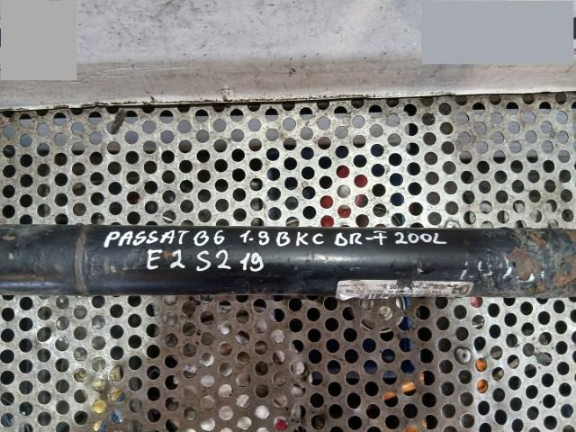 bontott VW PASSAT B6 Jobb Féltengely