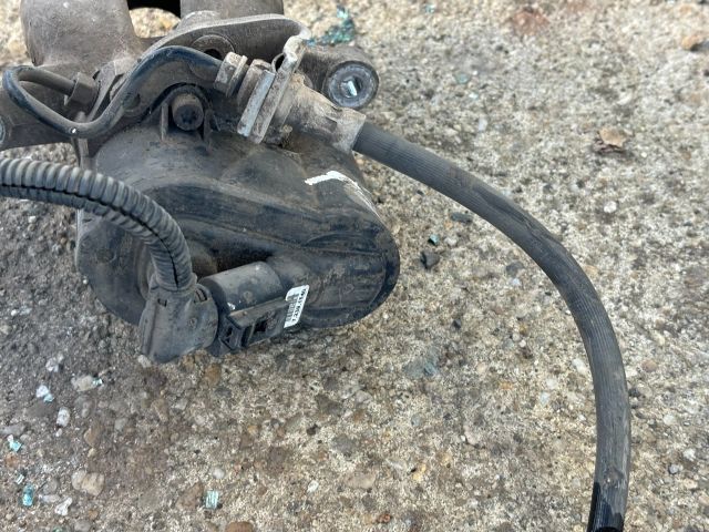 bontott VW PASSAT B6 Jobb hátsó Féknyereg Munkahengerrel