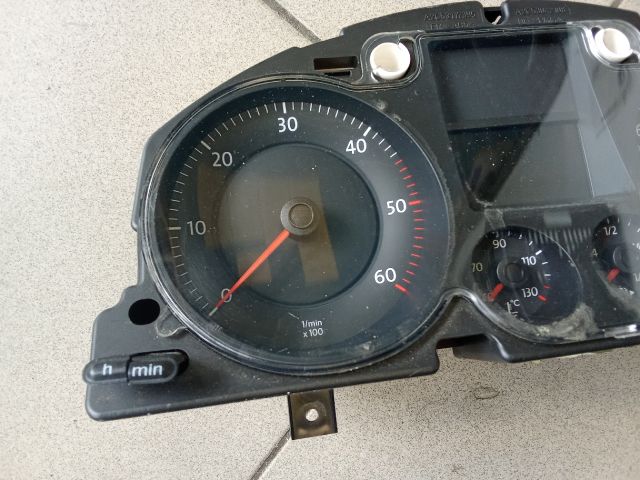 bontott VW PASSAT B6 Kilométeróra