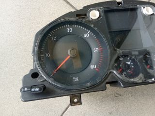 bontott VW PASSAT B6 Kilométeróra