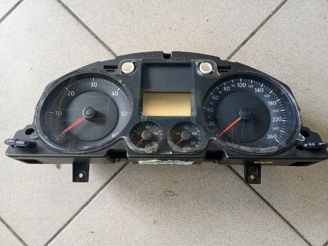 bontott VW PASSAT B6 Kilométeróra