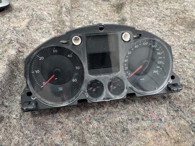 bontott VW PASSAT B6 Kilométeróra