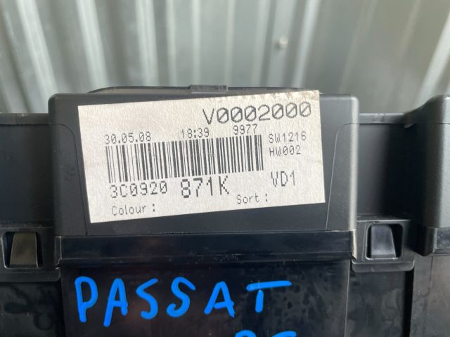 bontott VW PASSAT B6 Kilométeróra