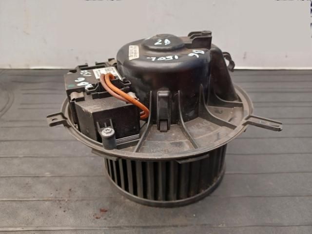 bontott VW PASSAT B6 Klímahűtő Ventilátor