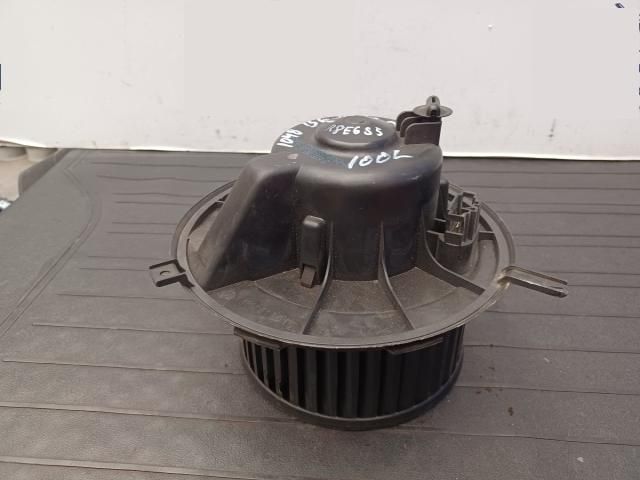 bontott VW PASSAT B6 Klímahűtő Ventilátor