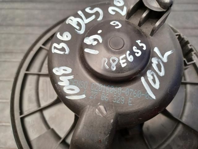 bontott VW PASSAT B6 Klímahűtő Ventilátor