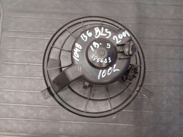 bontott VW PASSAT B6 Klímahűtő Ventilátor