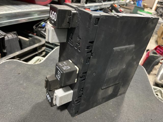 bontott VW PASSAT B6 Komfort Elektronika