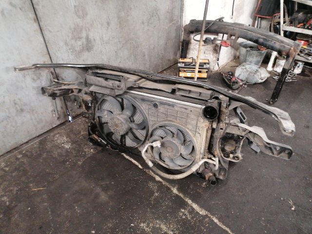 bontott VW PASSAT B6 Komplett Homlokfal (Részeivel)