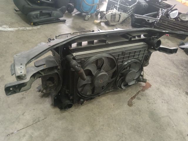 bontott VW PASSAT B6 Komplett Homlokfal (Részeivel)