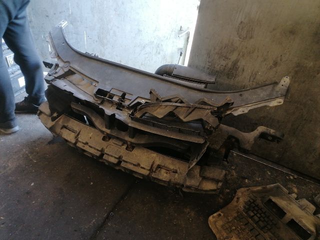 bontott VW PASSAT B6 Komplett Homlokfal (Részeivel)