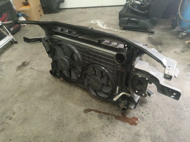 bontott VW PASSAT B6 Komplett Homlokfal (Részeivel)