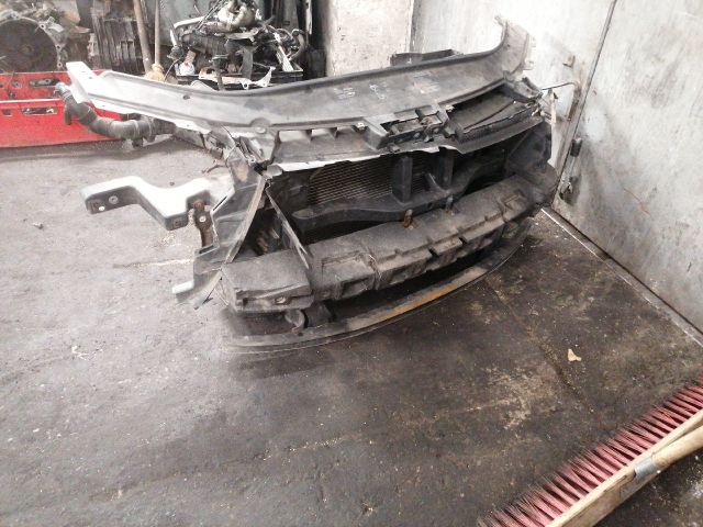 bontott VW PASSAT B6 Komplett Homlokfal (Részeivel)