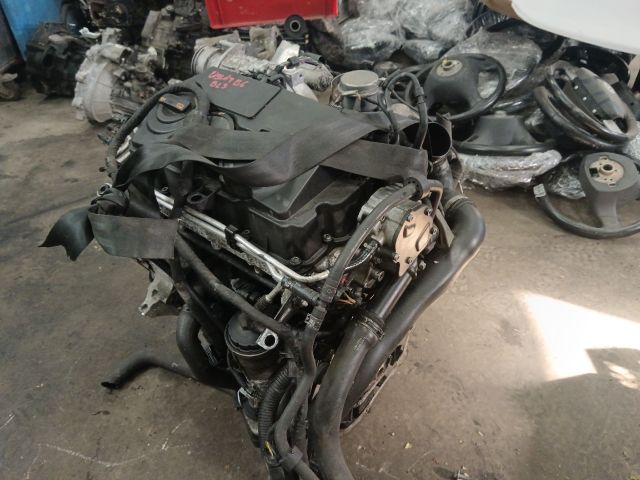 bontott VW PASSAT B6 Komplett Motor (Segédberendezésekkel)