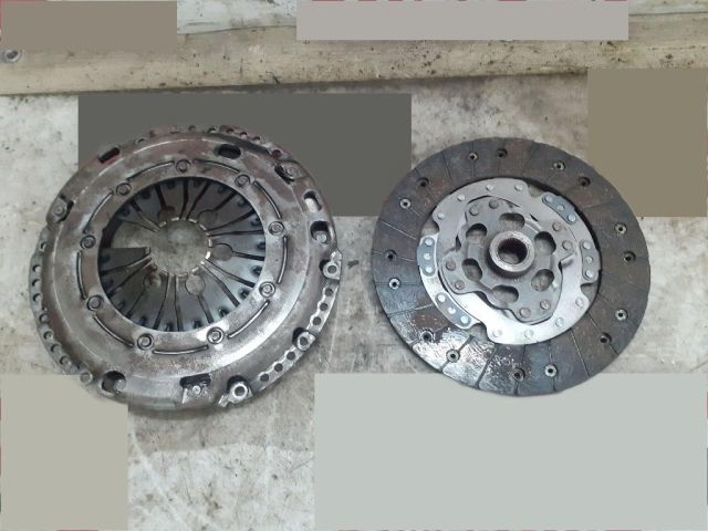 bontott VW PASSAT B6 Kuplung Szett (Szerkezet, Tárcsa)