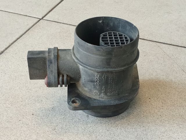 bontott VW PASSAT B6 Légtömegmérő