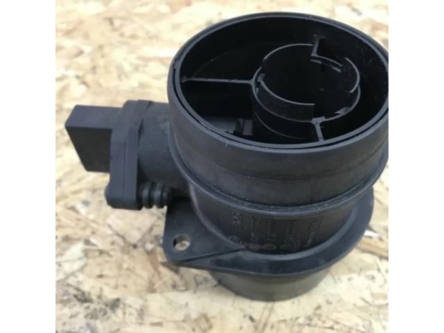 bontott VW PASSAT B6 Légtömegmérő