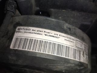 bontott VW PASSAT B6 Motor (Fűzött blokk hengerfejjel)