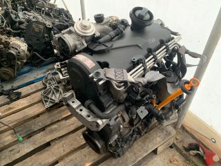 bontott VW PASSAT B6 Motor (Fűzött blokk hengerfejjel)