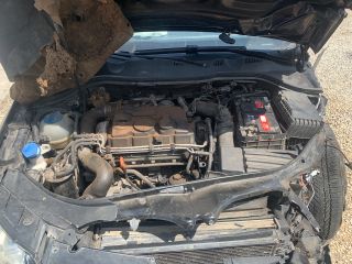 bontott VW PASSAT B6 Motor (Fűzött blokk hengerfejjel)