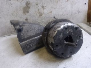 bontott VW PASSAT B6 Motor Tartó Bak (Fém)