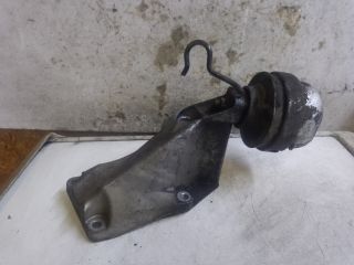 bontott VW PASSAT B6 Motor Tartó Bak (Fém)