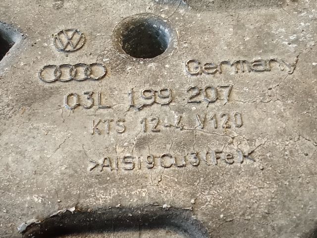 bontott VW PASSAT B6 Motor Tartó Bak (Pozíciófüggetlen)