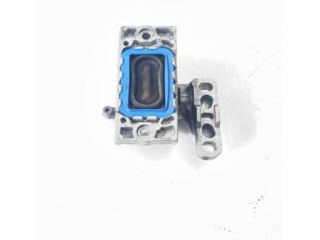 bontott VW PASSAT B6 Motor Tartó Bak (Pozíciófüggetlen)