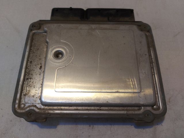 bontott VW PASSAT B6 Motorvezérlő