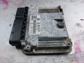 bontott VW PASSAT B6 Motorvezérlő