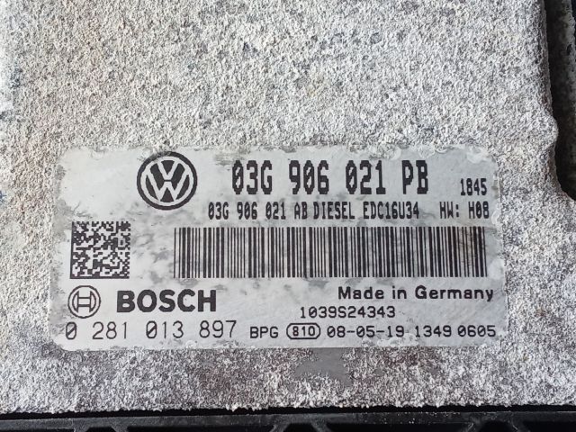bontott VW PASSAT B6 Motorvezérlő