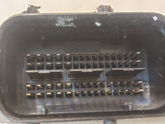 bontott VW PASSAT B6 Motorvezérlő