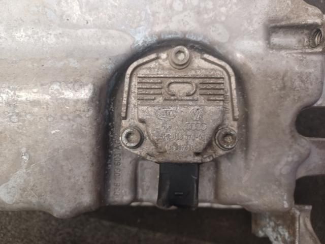 bontott VW PASSAT B6 Olajteknő