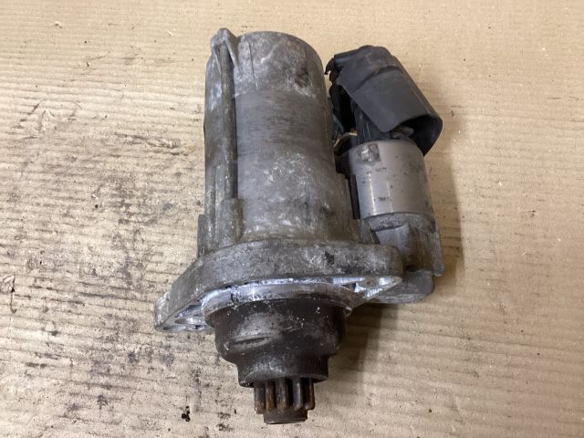 bontott VW PASSAT B6 Önindító