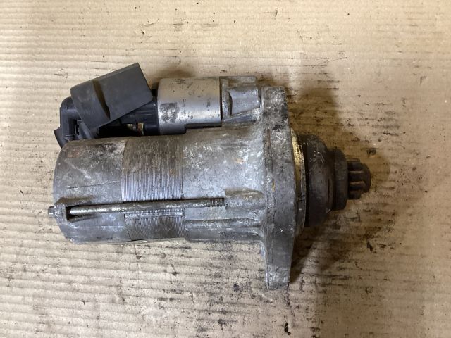 bontott VW PASSAT B6 Önindító