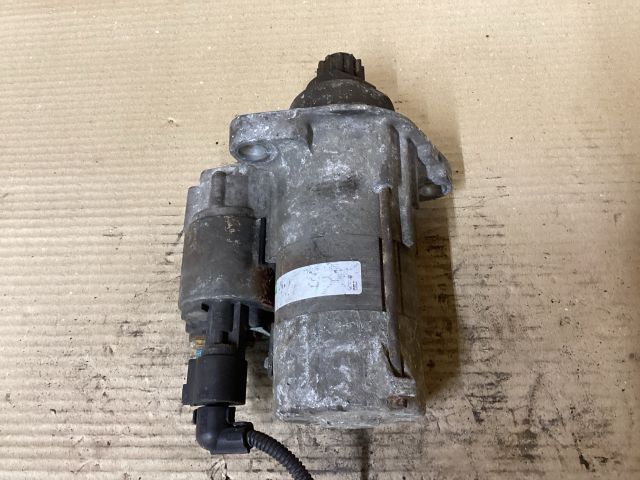 bontott VW PASSAT B6 Önindító