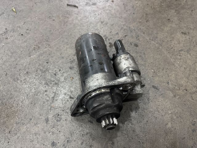 bontott VW PASSAT B6 Önindító